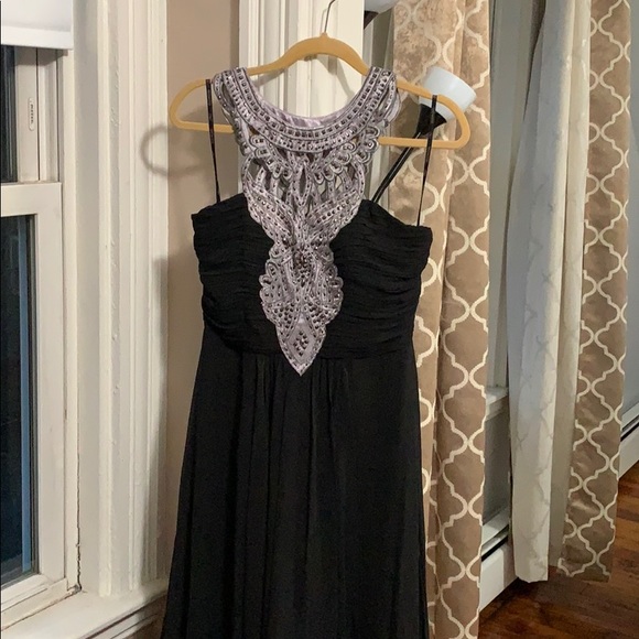 Black elegant dress - Picture 2 of 5